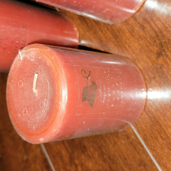 Set of 3 Pumpkin Harvest Pillar Candles - Picture 2 of 4